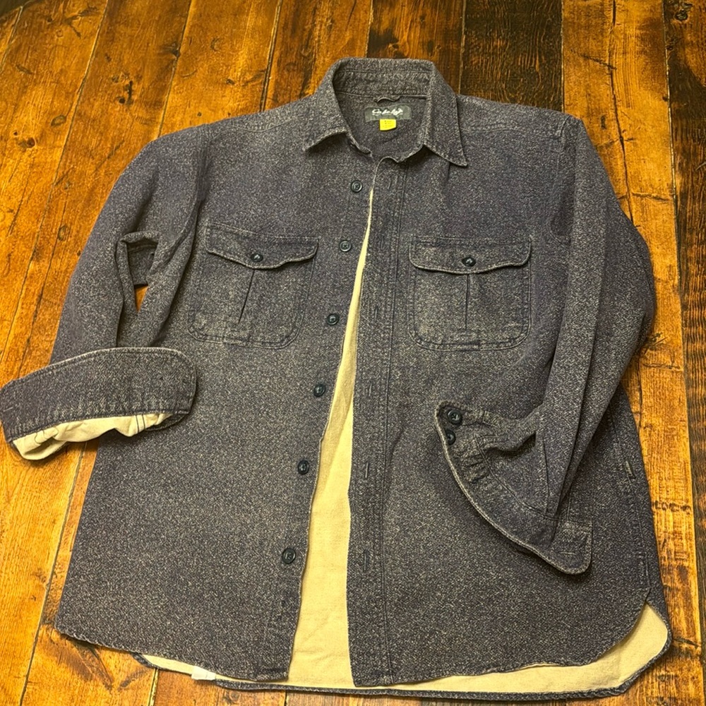 Cabellas heavy flannel grey chamois shirt size medium